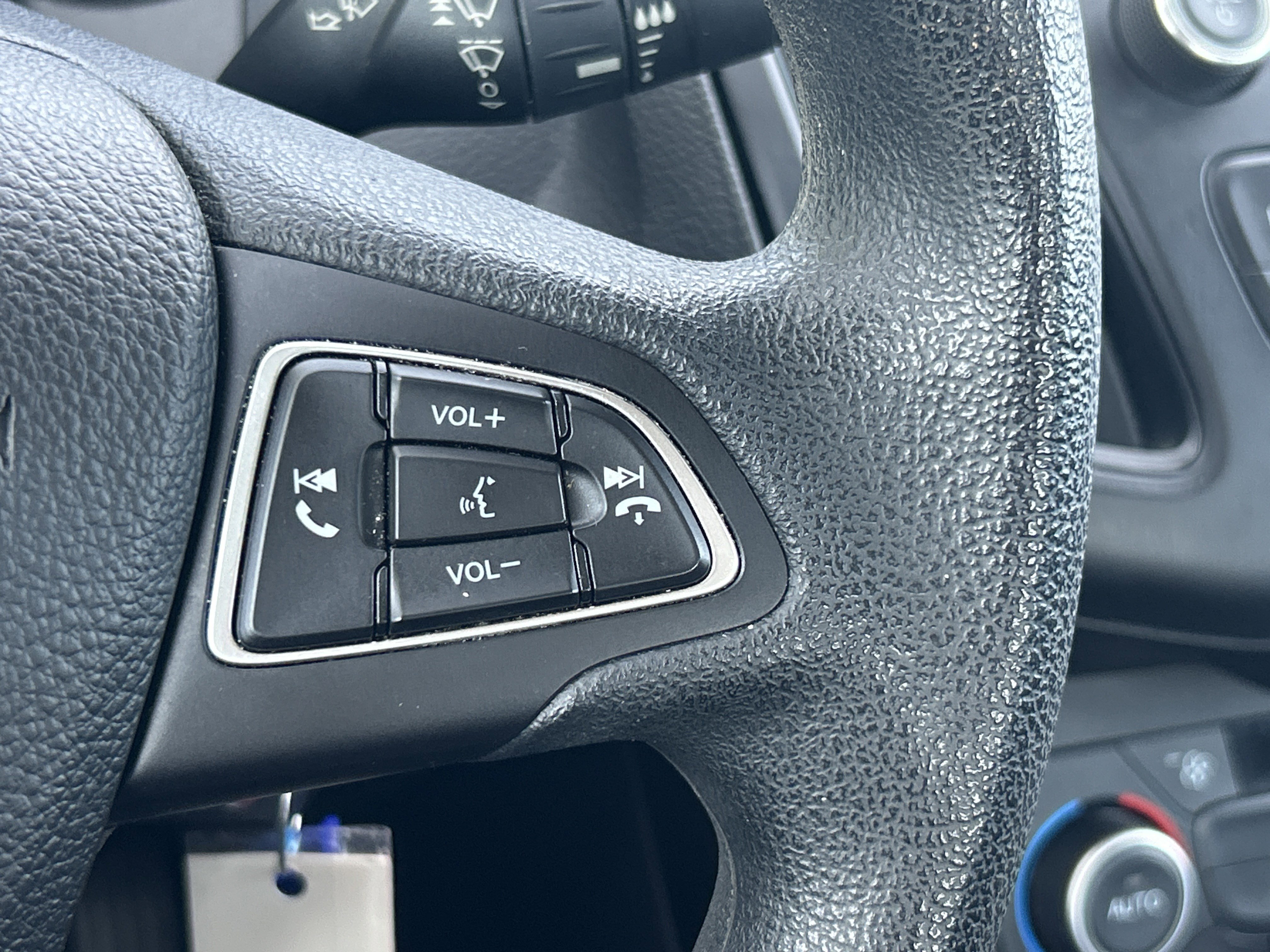 2018 Ford Focus SE - Photo 9
