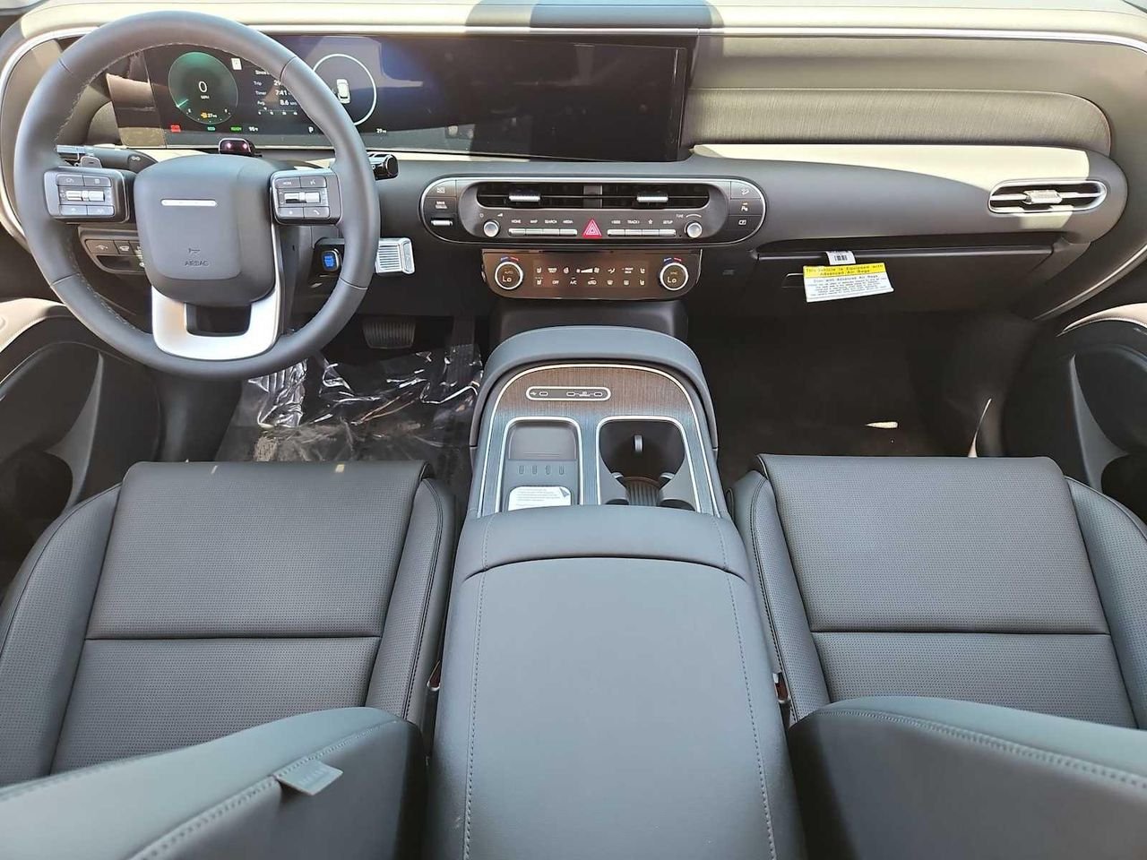 New 2026 Titan Charcoal Pearl Hyundai SEL Premium 7P image 15