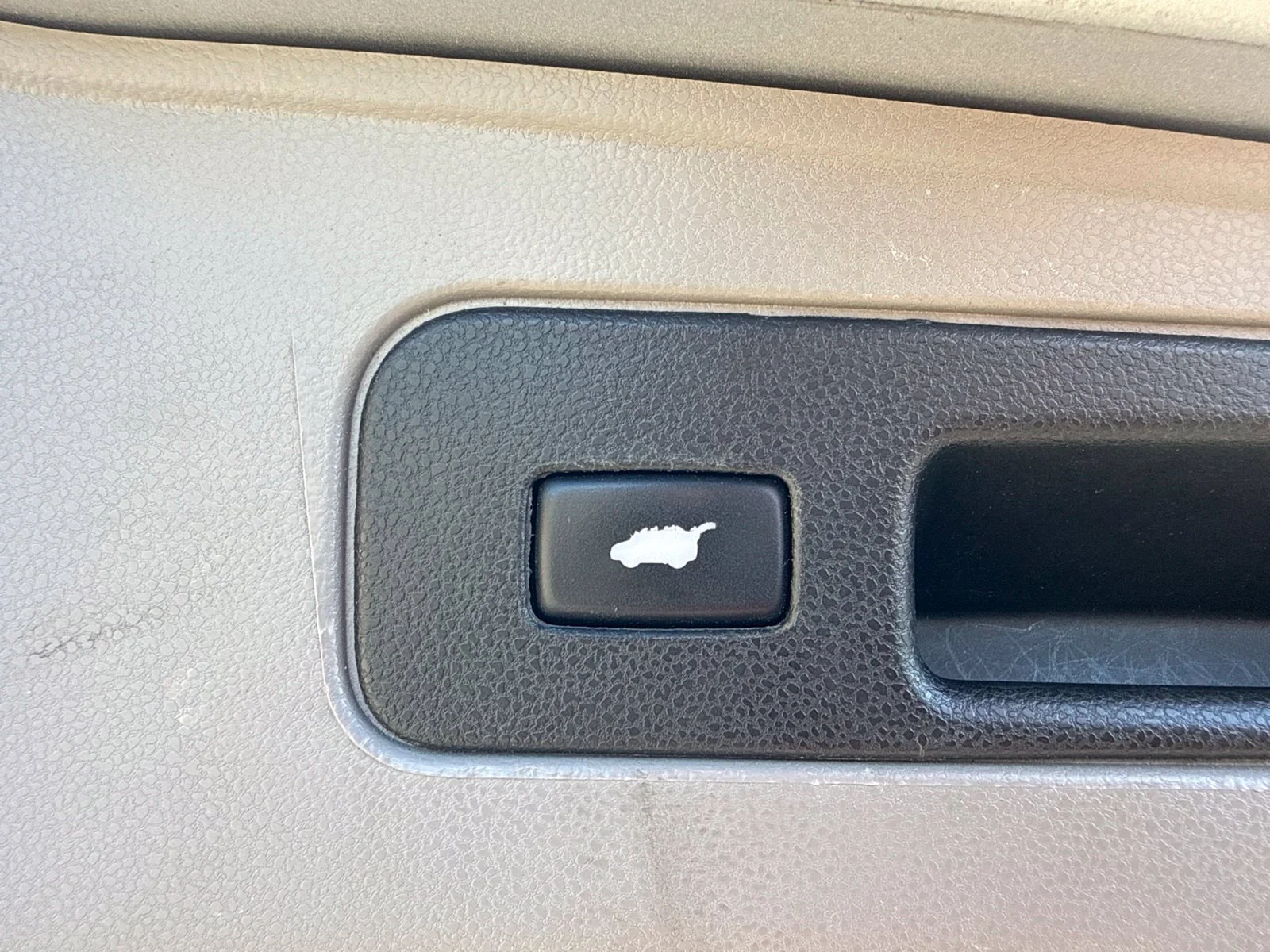 Used 2014 Gray Honda EX-L image 18