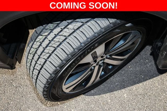Used 2024 Gray Mitsubishi 4WD image 10