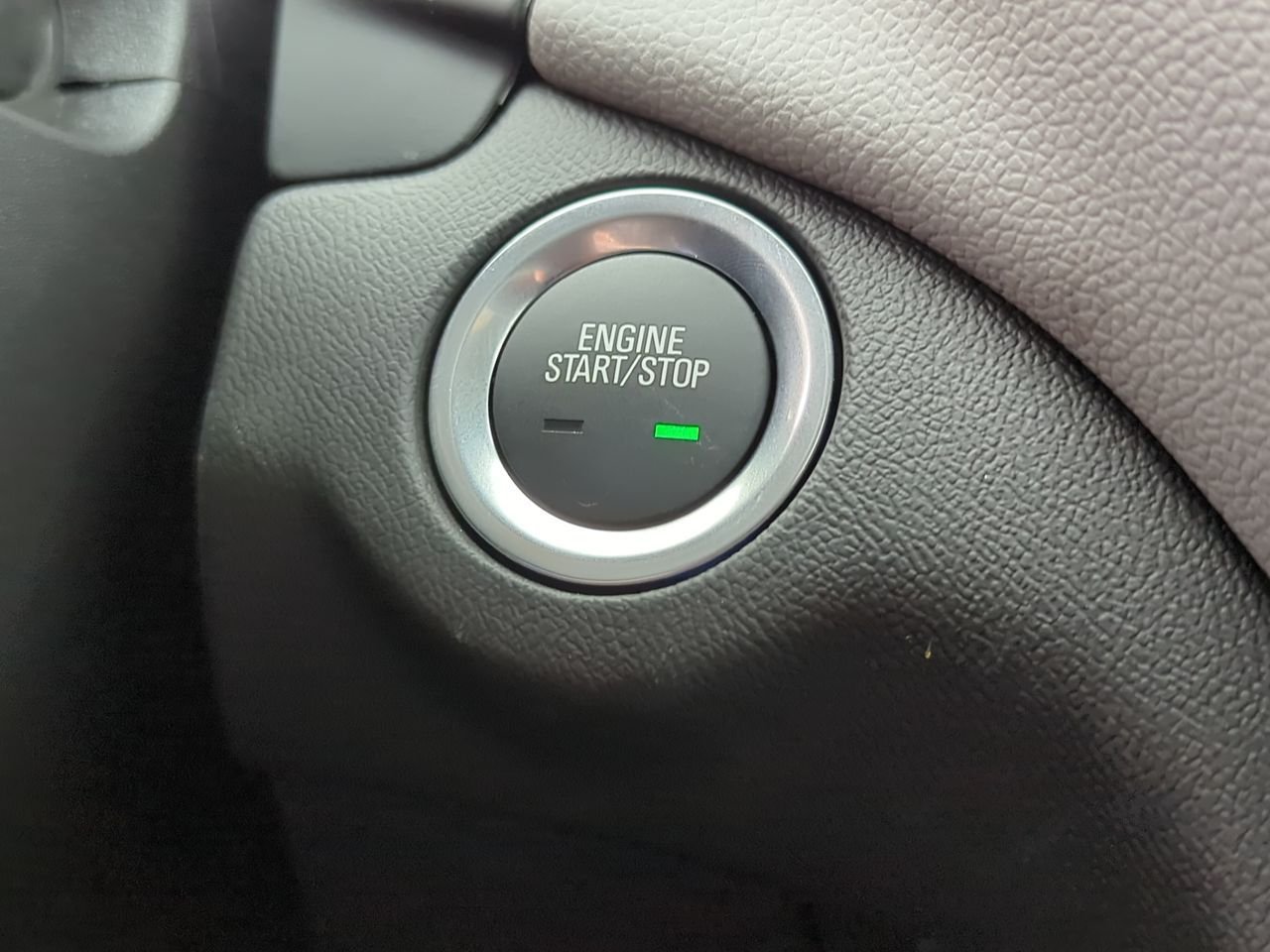 2023 Chevrolet Equinox LS - Photo 17