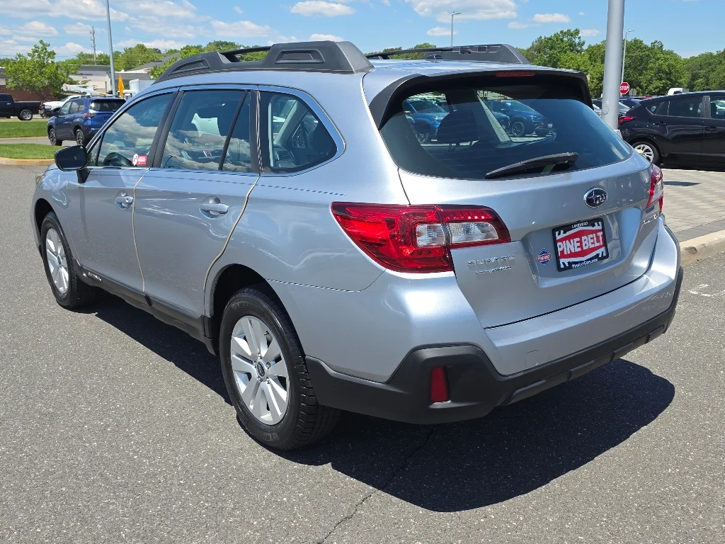 Used 2019 Ice Silver Metallic Subaru 2.5i image 13