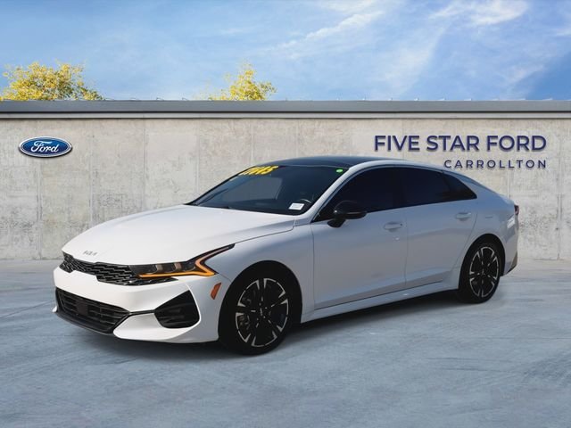 Used 2023 White Kia GT-Line image 4