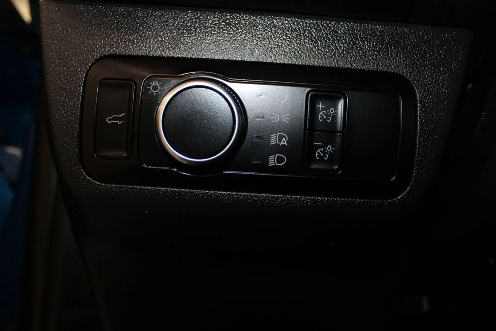 Certified Used 2023 Atlas Blue Metallic Ford Active image 20