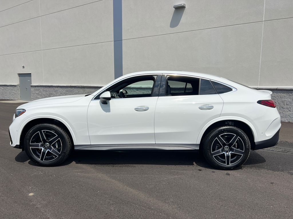 New 2026 Polar White Mercedes-Benz GLC 300 image 4