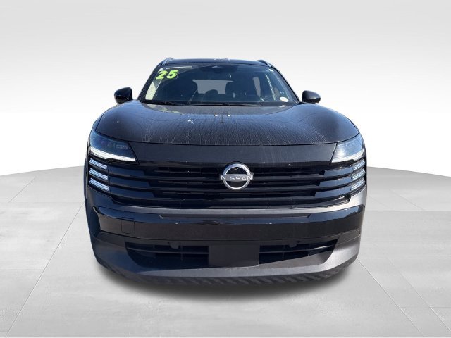 Used 2025 Black Nissan SV image 9