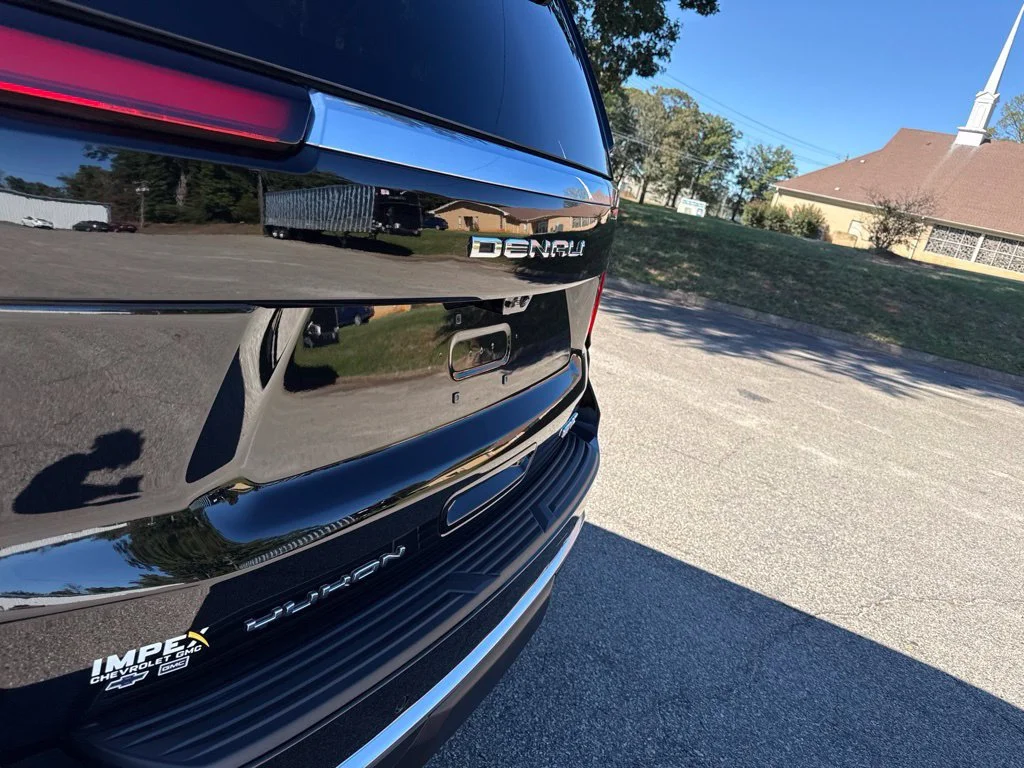 Used 2026 Onyx Black GMC Denali image 38