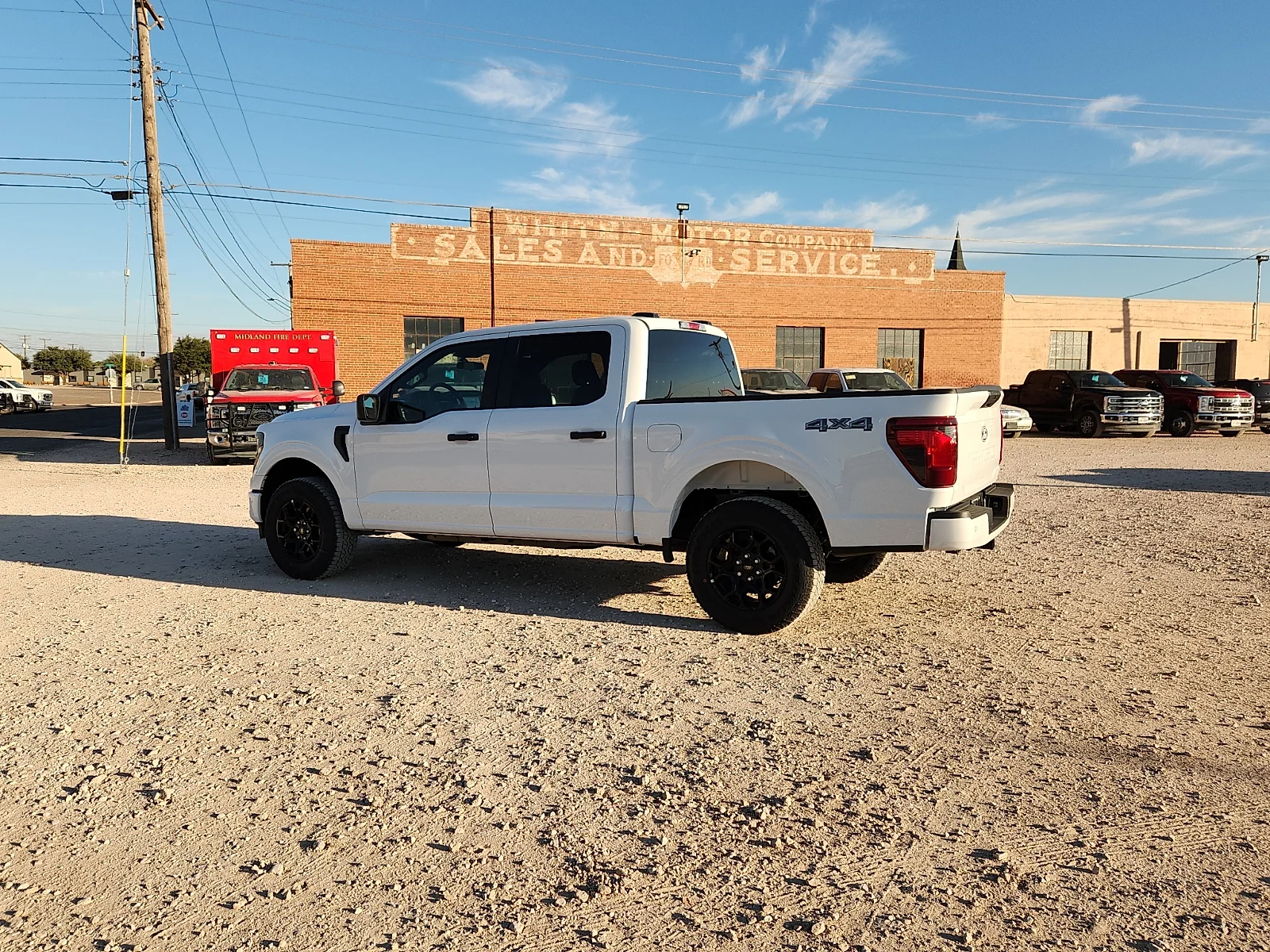 New 2026 Oxford White Ford STX image 4