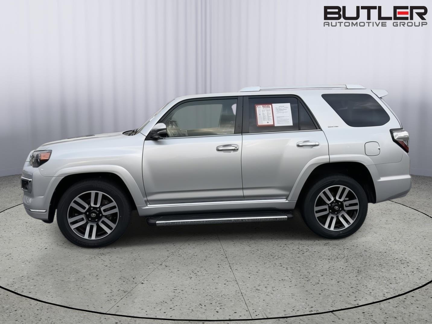 Used 2022 Classic Silver Metallic Toyota Limited image 3