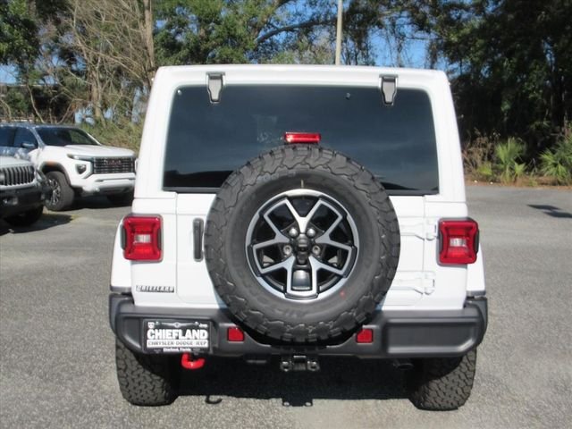 New 2026 Bright White Clear-Coat Exterior Paint Jeep Rubicon image 5