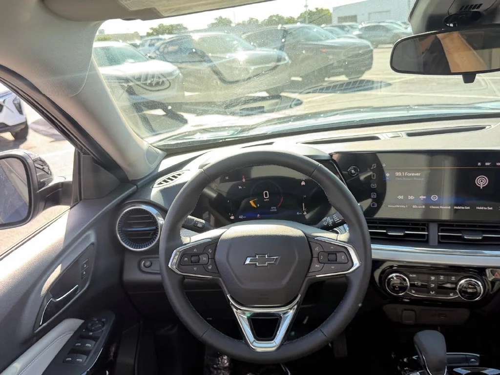 New 2026 Mosaic Black Metallic Chevrolet LT image 12
