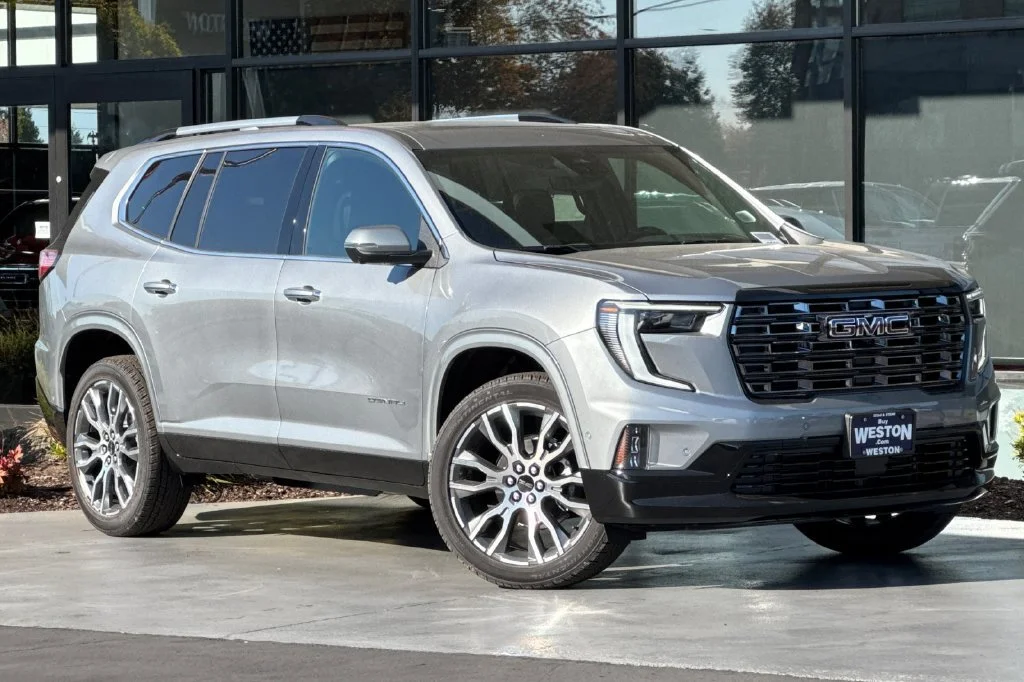 2027 GMC Acadia Denali Ultimate - Photo 1
