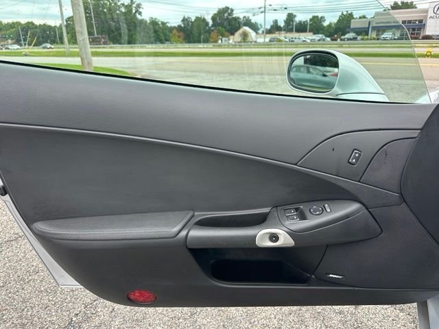Used 2013 Silver Chevrolet Grand Sport image 12