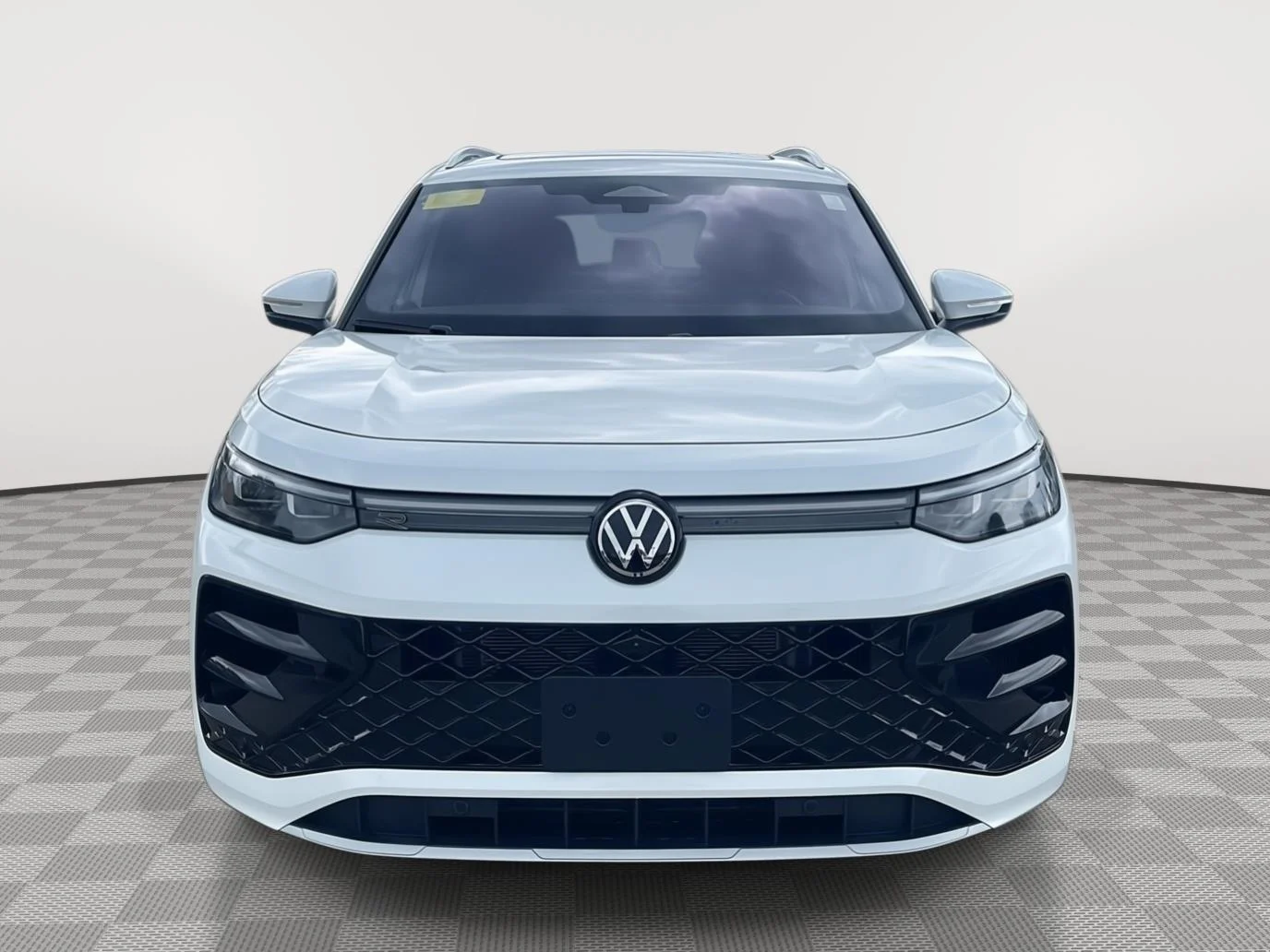 New 2026 Opal White Pearl Volkswagen SEL R-Line Turbo image 2