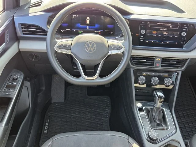 Used 2023  Volkswagen 1.5T SE image 11