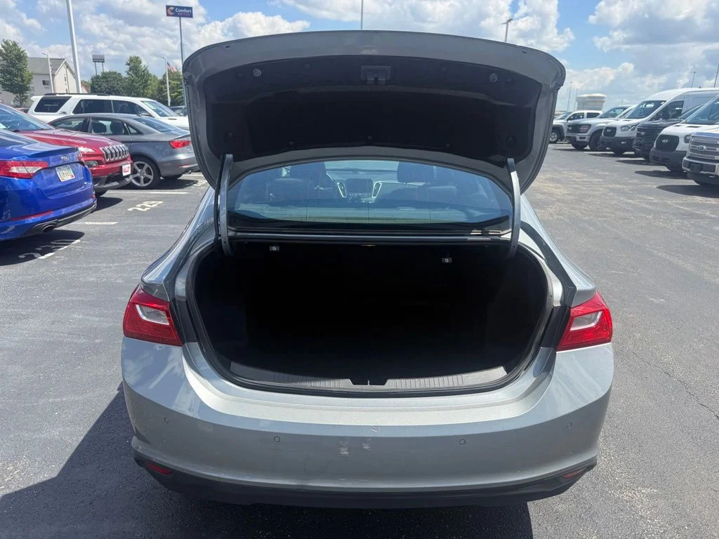 Used 2024 Gray Chevrolet LT image 42