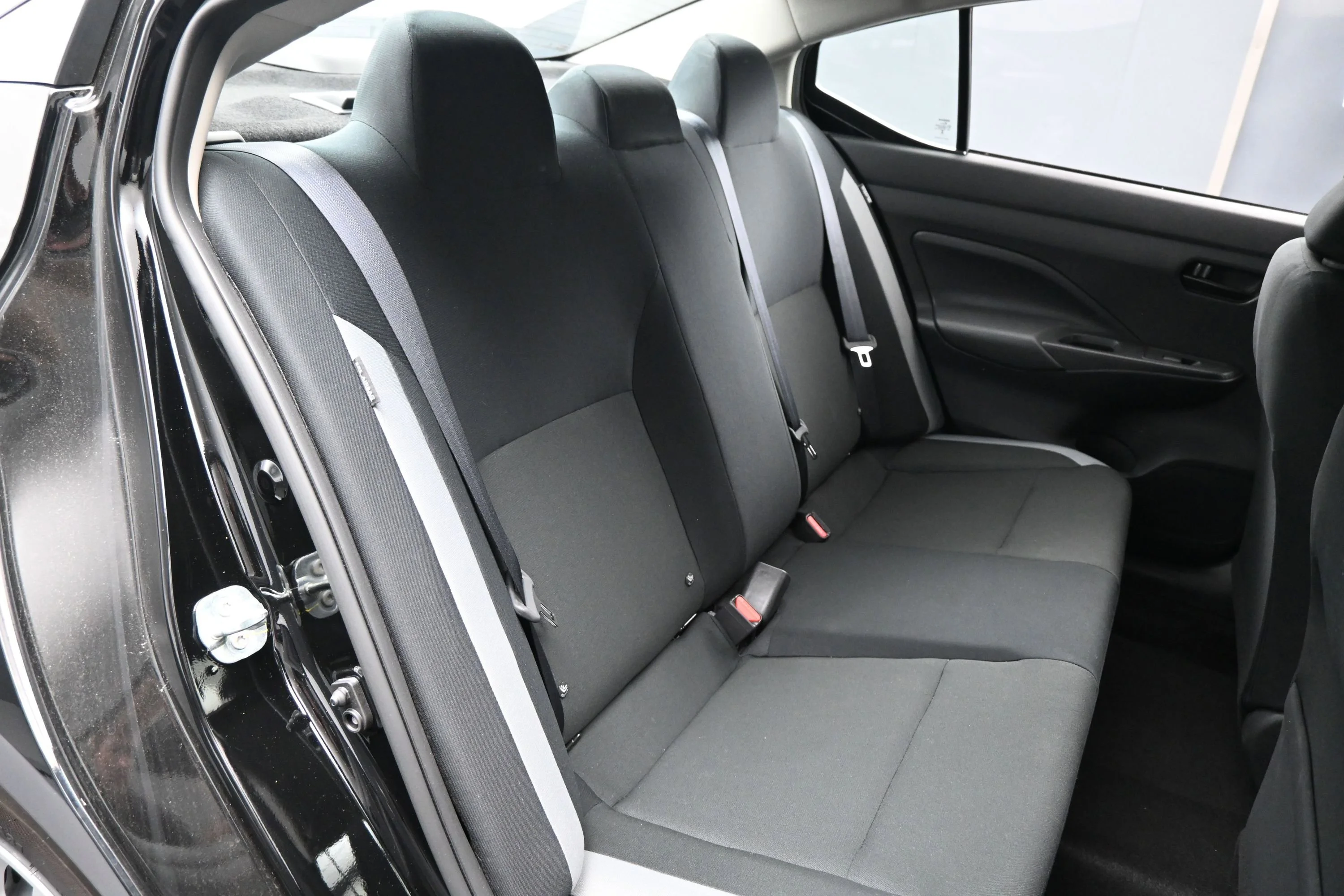 2025 Nissan Versa Sedan S - Photo 13
