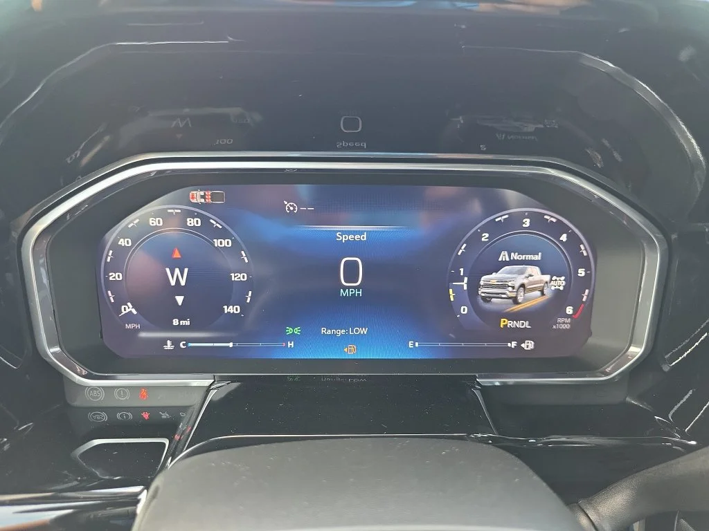 New 2026 Summit White Chevrolet LT image 36