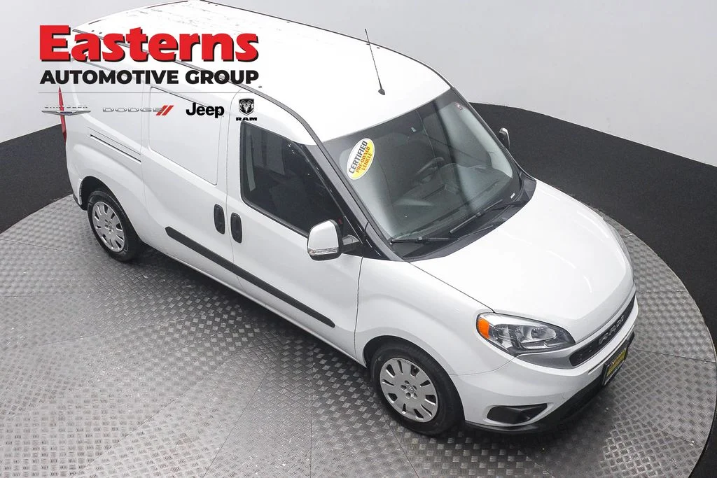 Used 2021 White Ram Tradesman SLT image 3