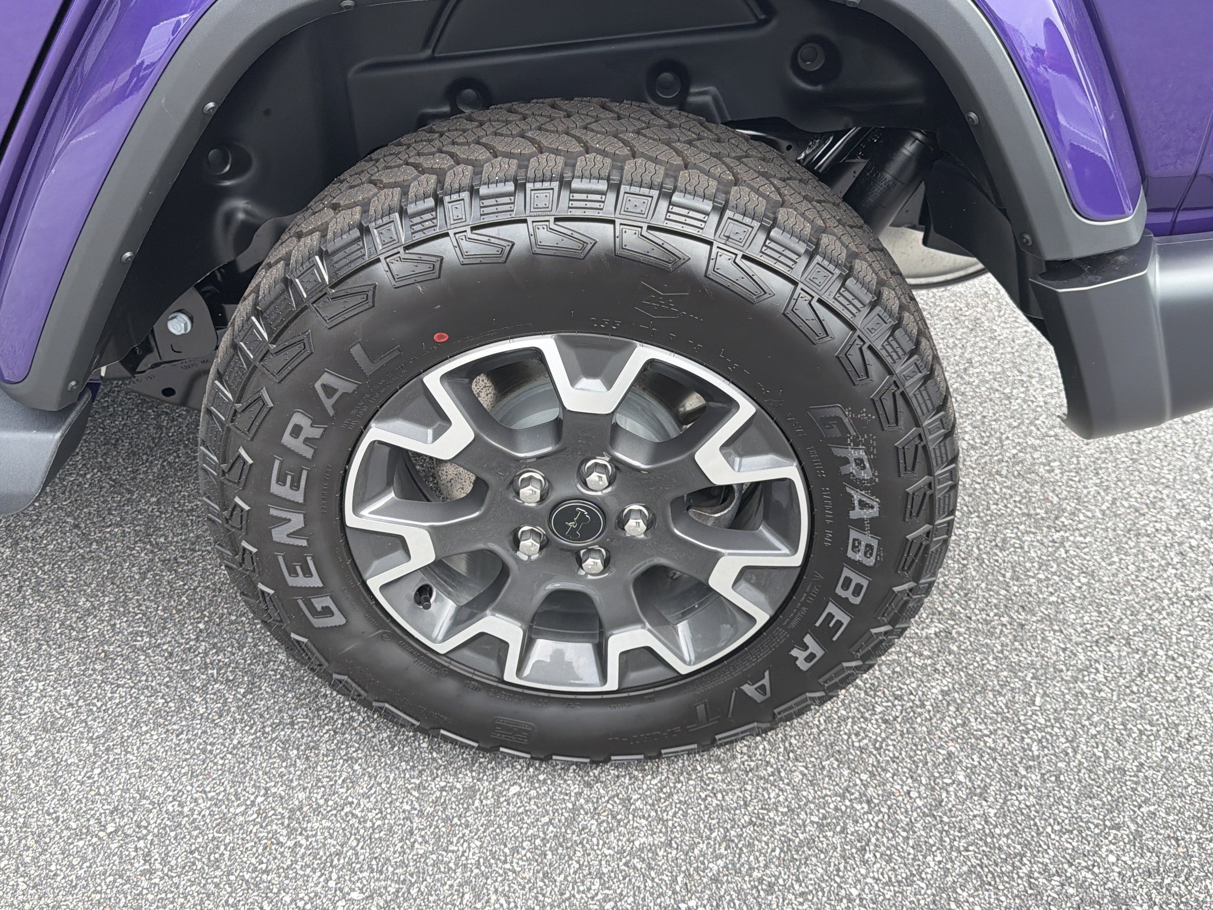 New 2026 Reign Exterior Paint Jeep Sahara image 23