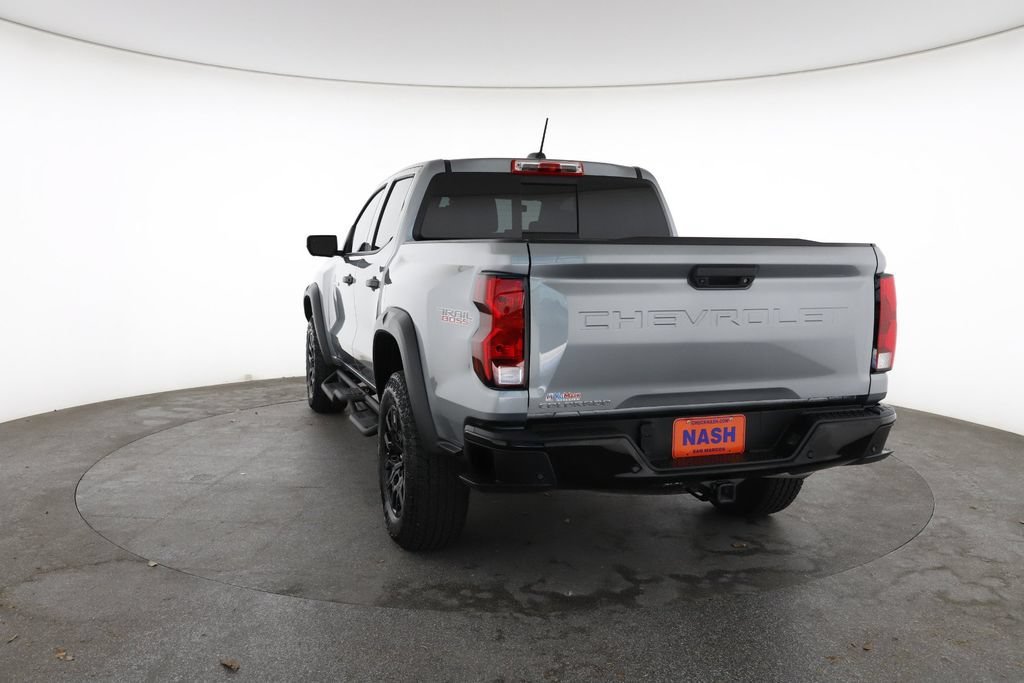 2025 Chevrolet Colorado Trail Boss - Photo 10