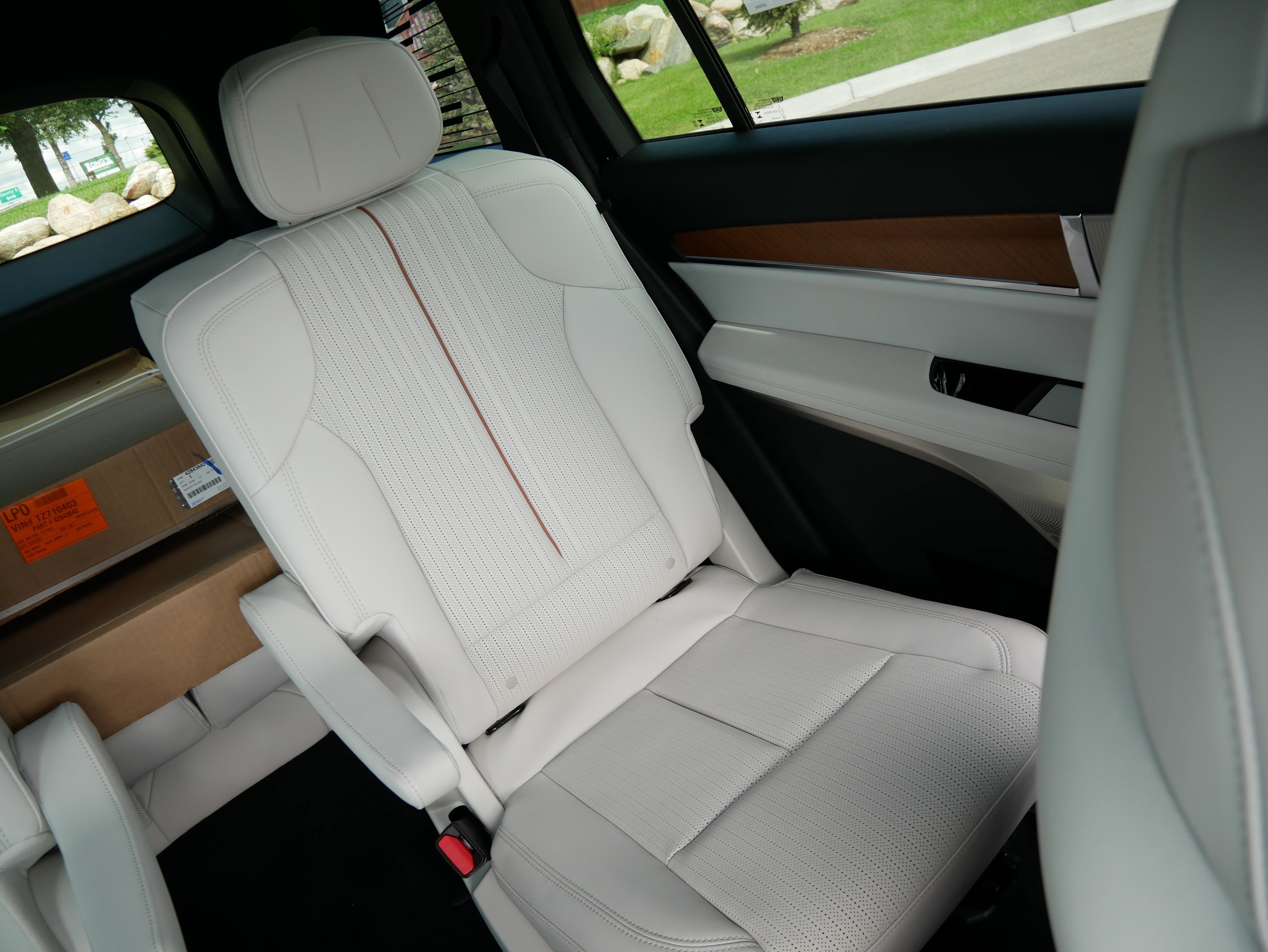 New 2026 Argent Silver Metallic Cadillac Sport image 12