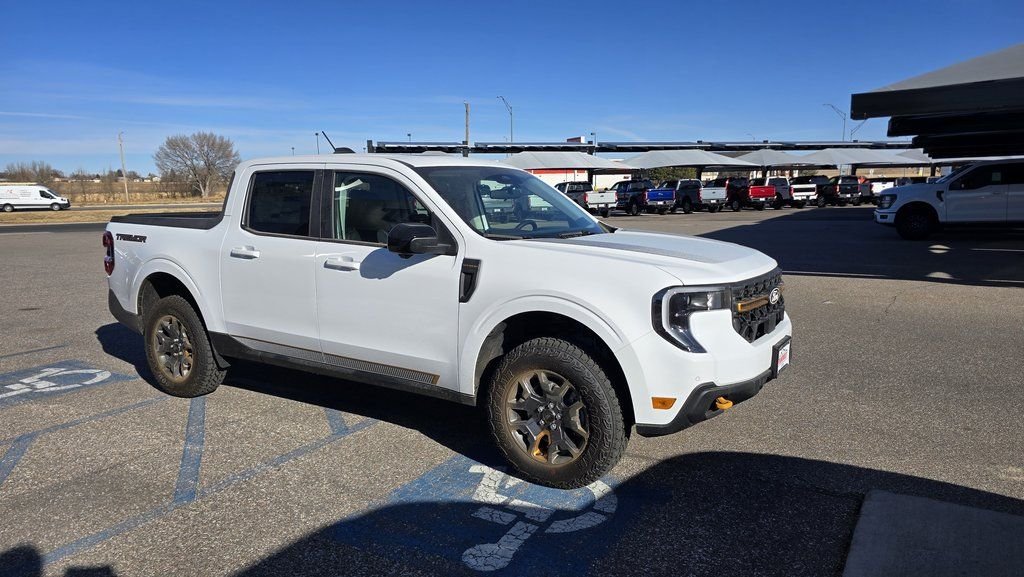 New 2025 White Ford Tremor image 4