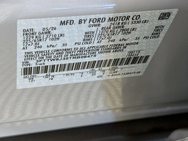 New 2026 Space White Metallic Ford XLT image 30