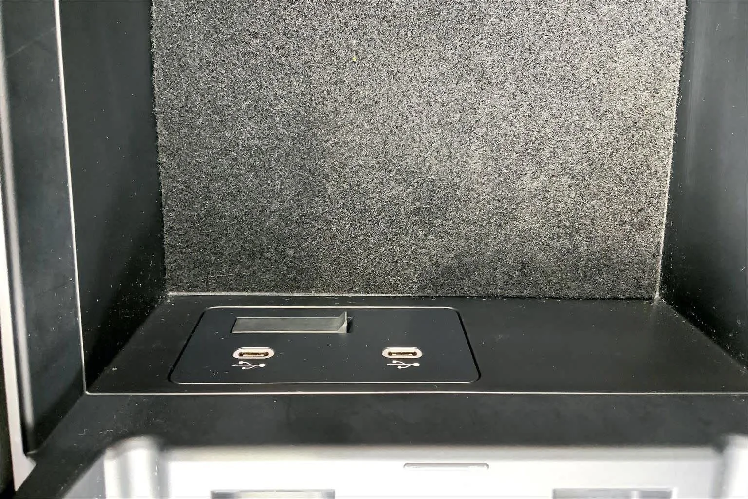 Certified Used 2025 Rhodium White Premium Mazda 3.3 Turbo S Premium Plus Package image 36