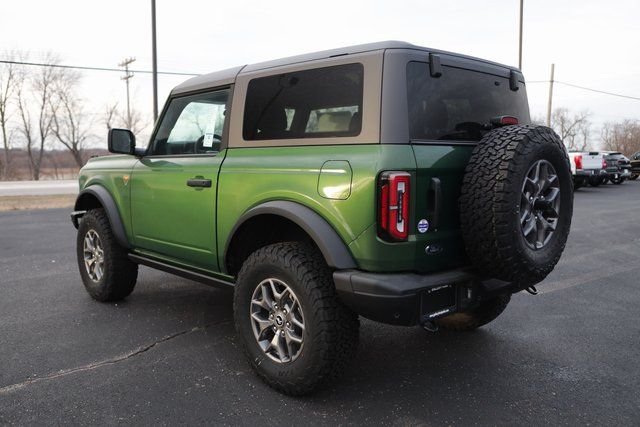 New 2025 Eruption Green Metallic Ford Badlands® image 27