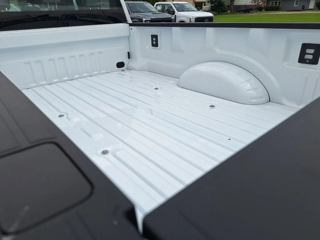 New 2026 Oxford White Ford F-250® XL image 22