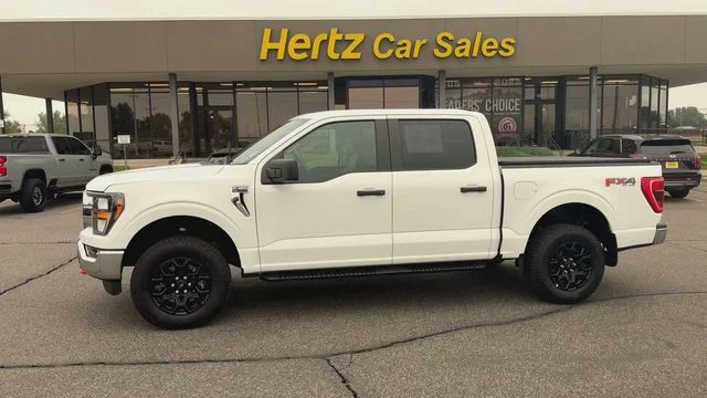 Used 2023 White Ford XLT image 5
