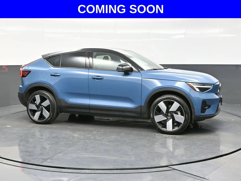 2022 Volvo C40