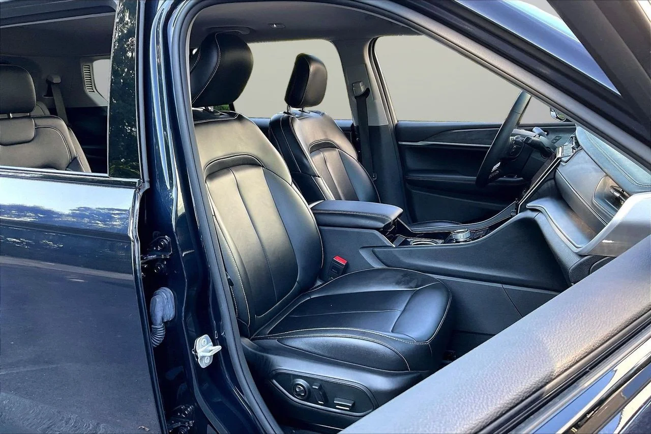 Certified Used 2023 Black Jeep Limited image 24