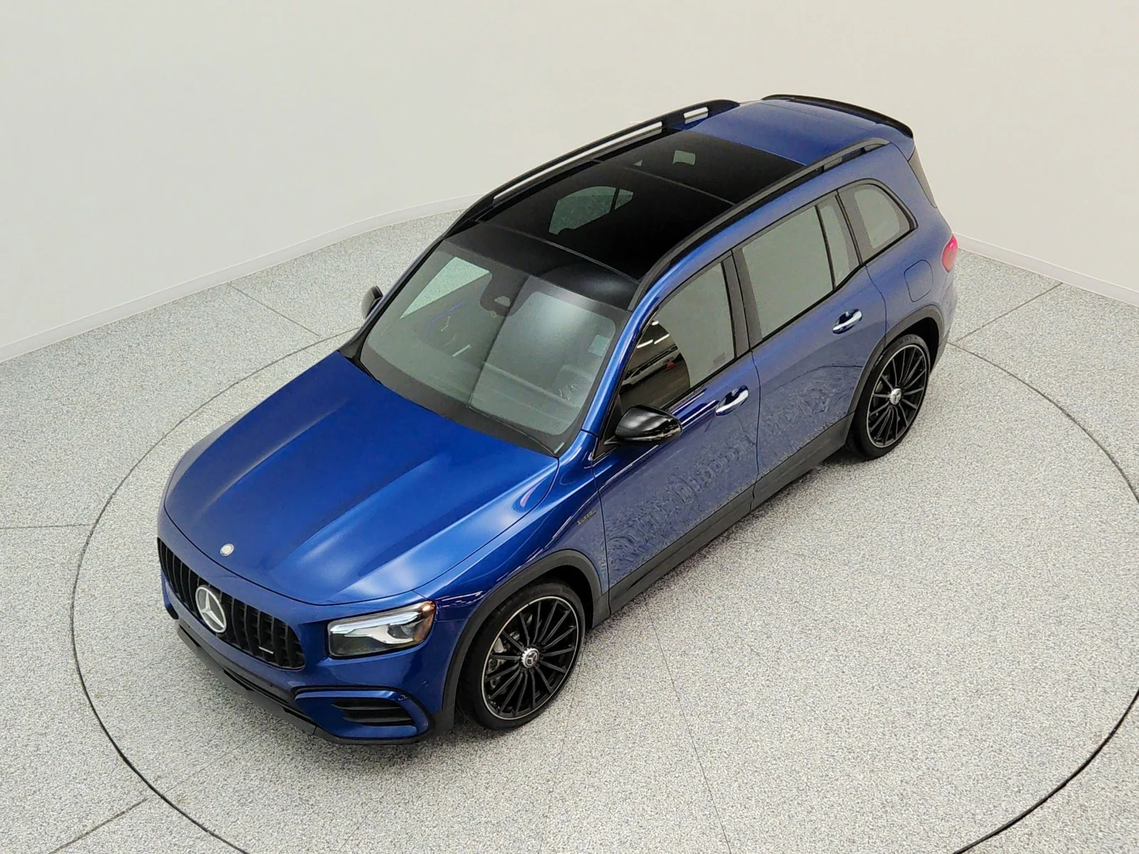 Used 2025 Starling Blue Metallic Mercedes-Benz AMG® GLB 35 4MATIC SUV image 23