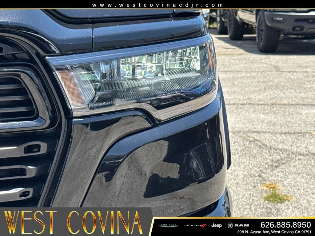 New 2026 Diamond Black Crystal Pearl-Coat Exterior Paint RAM Big Horn/Lone Star image 14