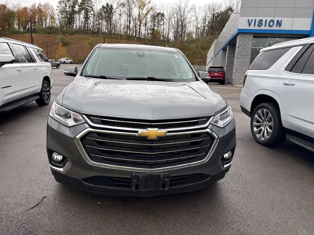 Used 2020 Chevrolet Traverse 1LT with VIN 1GNEVGKW4LJ206915 for sale in Victor, NY