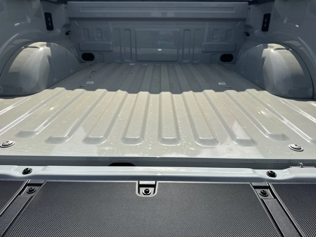 New 2026 White Ford Platinum image 18