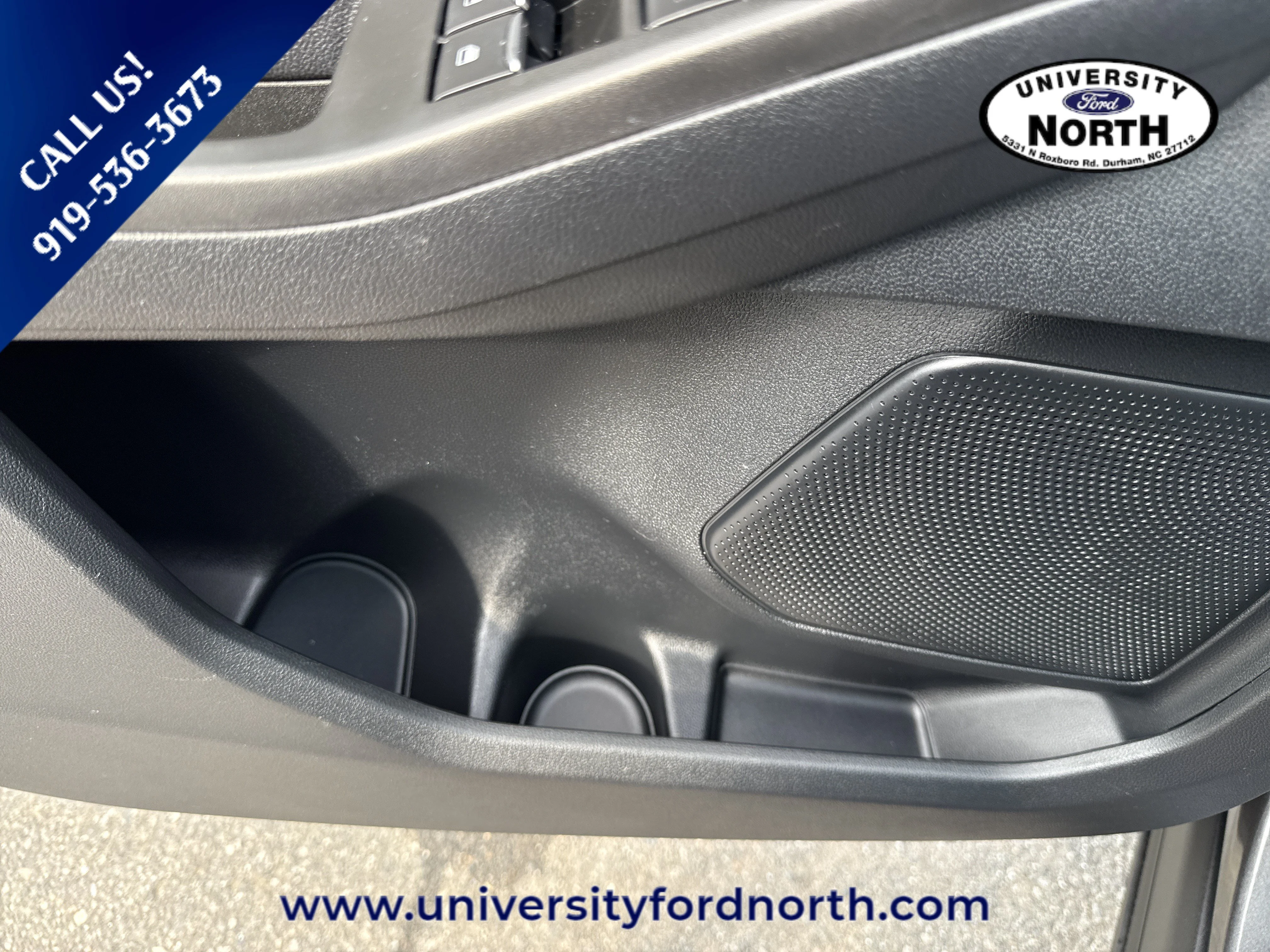 Used 2020 Magnetic Metallic Ford SEL image 13