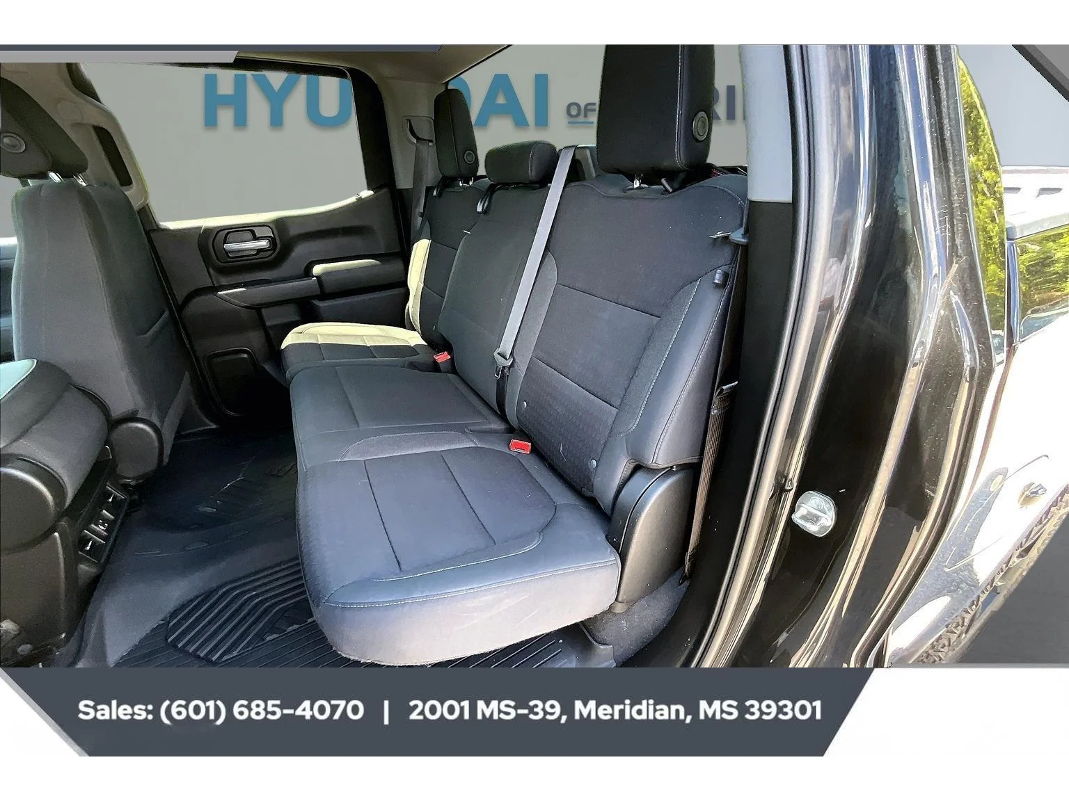 Used 2021 MOSAIC BLACK METALLIC Chevrolet LT image 19