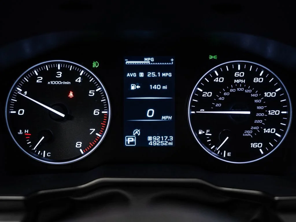 Used 2025 Crystal White Pearl Subaru Onyx Edition XT image 32