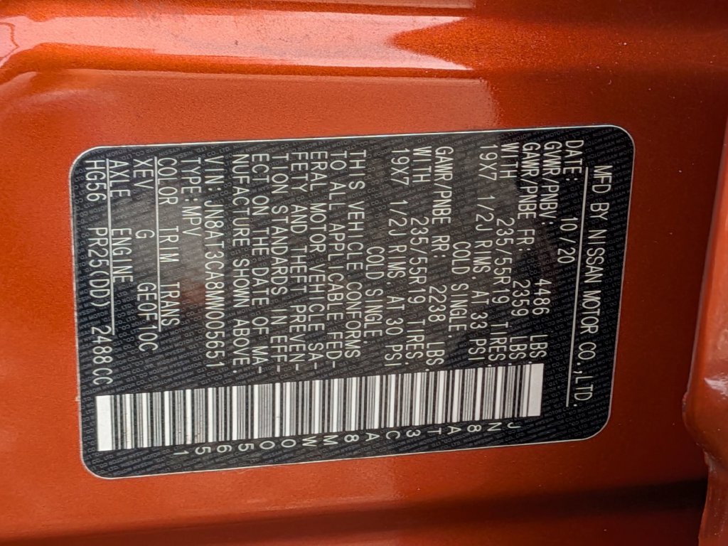 Used 2021 Orange Nissan SL image 32