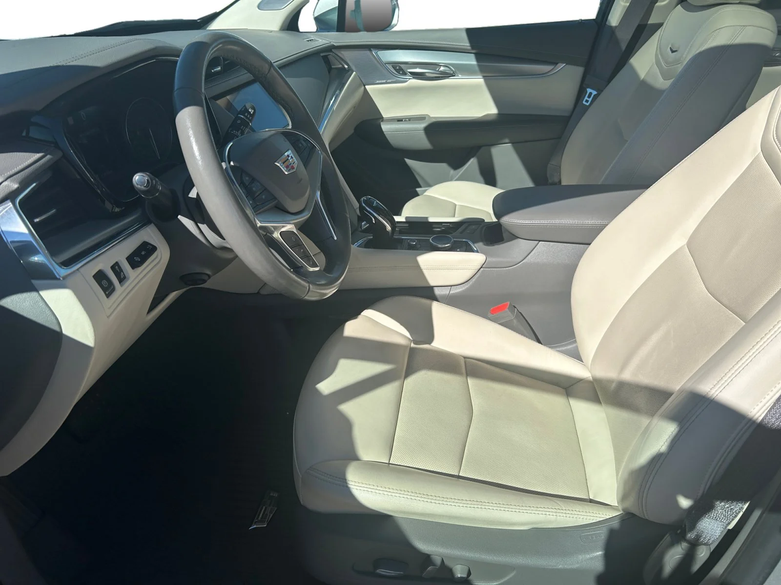 Used 2020 SILVER Cadillac PREMIUM LUXURY AWD image 14