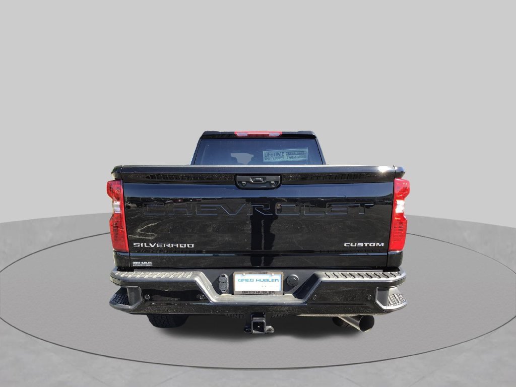 2026 Chevrolet Silverado 2500 HD Custom - Photo 9