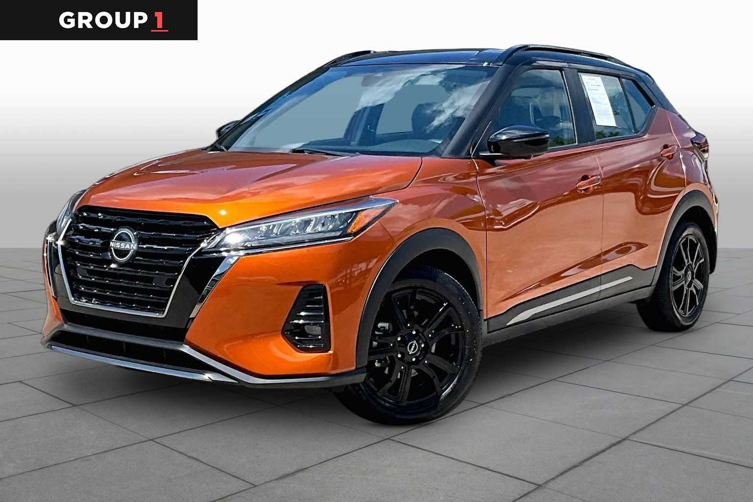 2023 Nissan Kicks SR