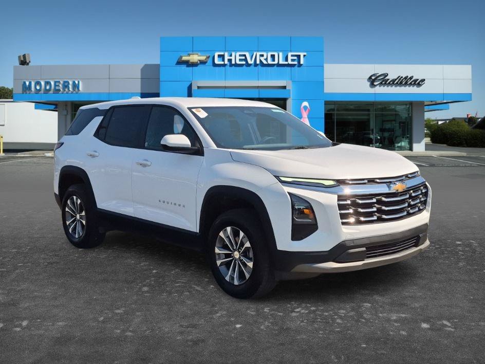 Used 2026 Summit White Chevrolet FWD LT image 7