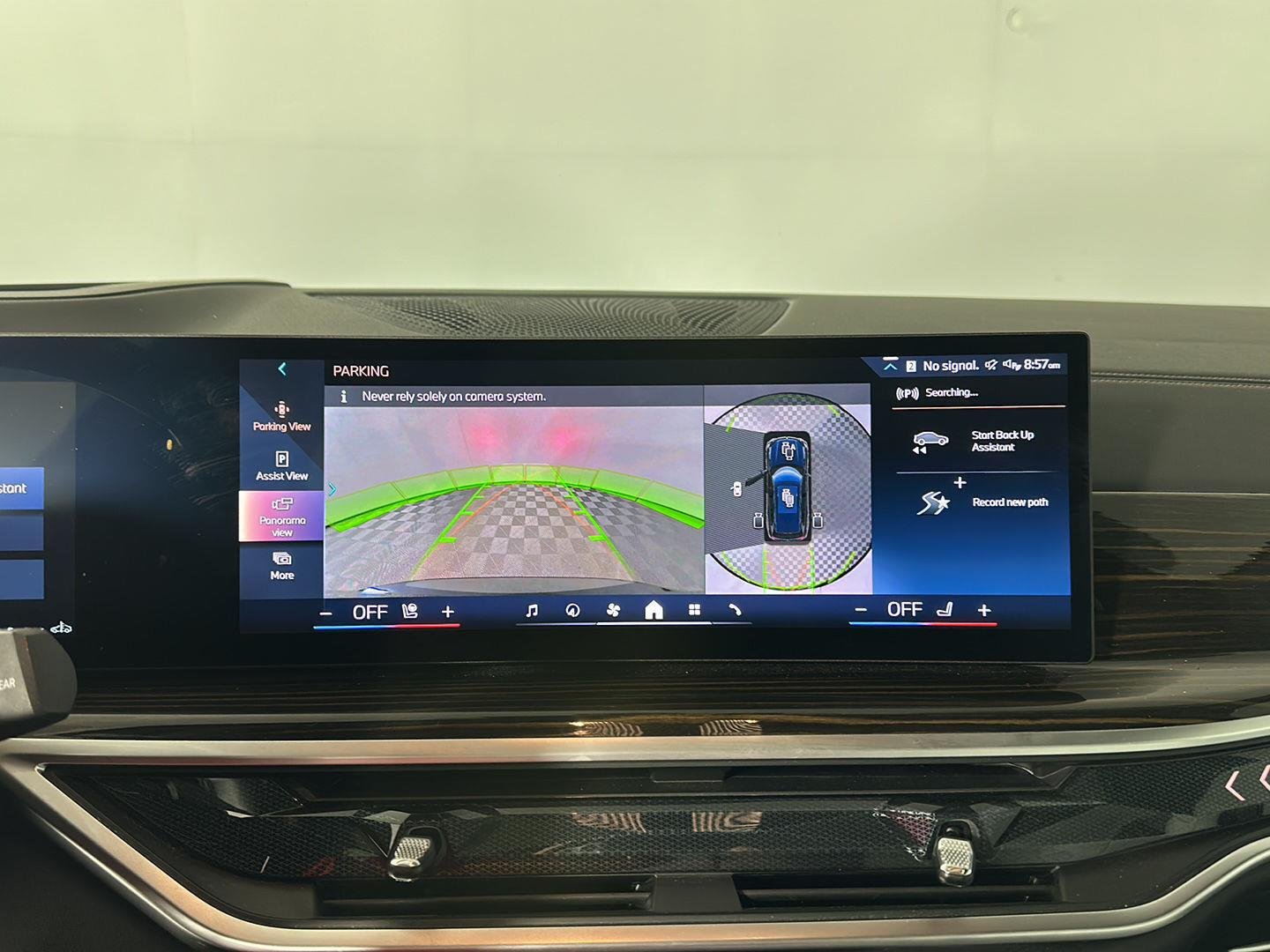 Used 2025 Carbon Black Metallic BMW xDrive40i image 15