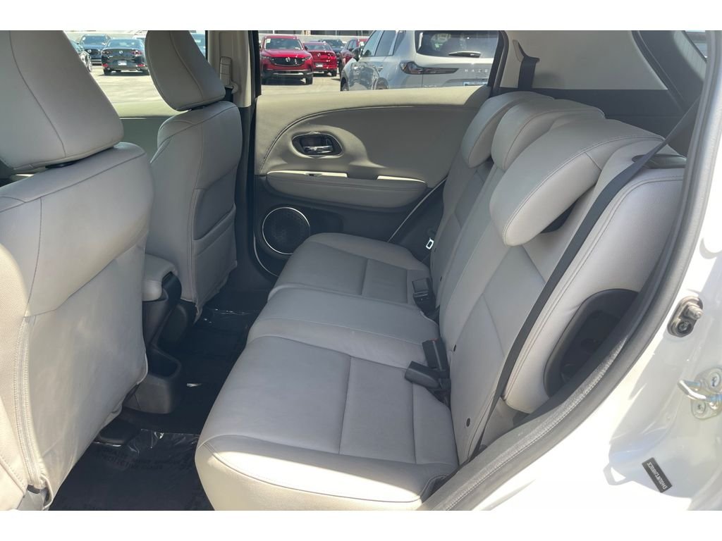 Used 2018 White Orchid Pearl Honda EX-L Navi image 15