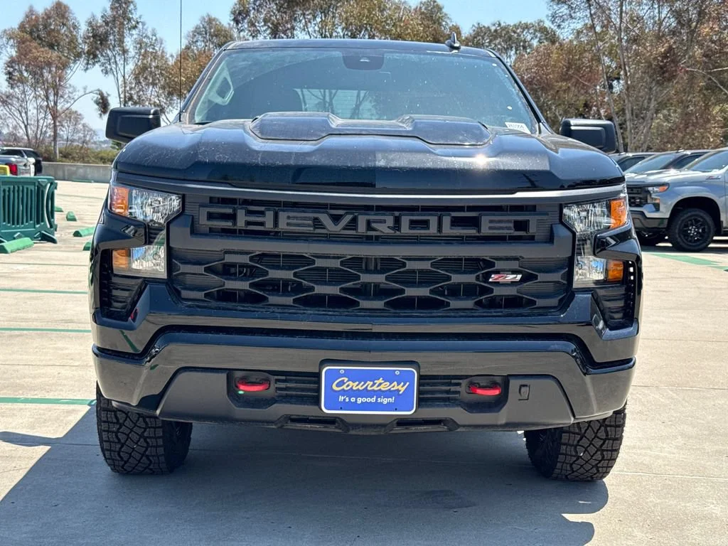 2026 Chevrolet Silverado 1500 Custom Trail Boss - Photo 4