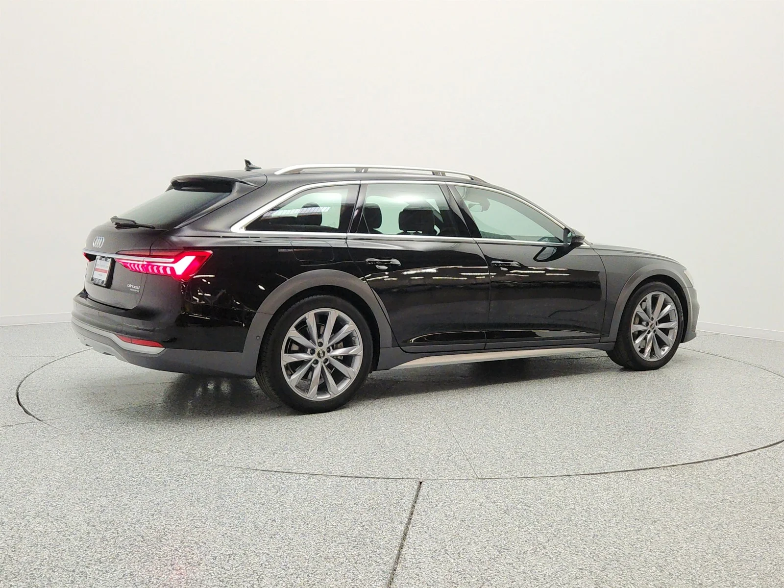 Used 2025 Mythos Black Metallic Audi 3.0 TFSI Premium Plus image 5